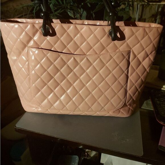 CHANEL Pink and Black Quilted Tote - Picture 8 of 10